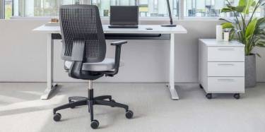 Why Are Revolving Chair Manufacturers in Delhi Preferred For Office Comfort?